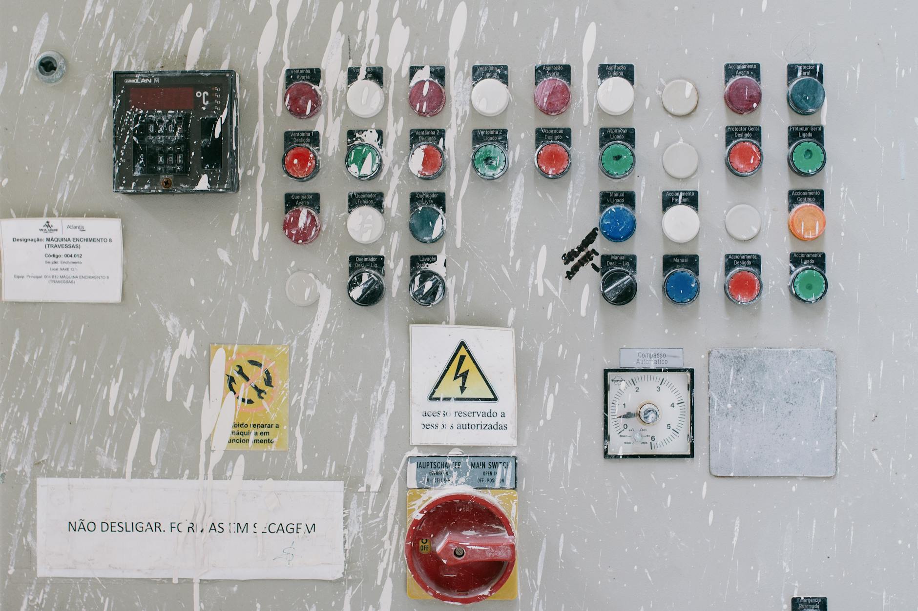 Elektrik Panoları ve Kontrol Sistemleri
