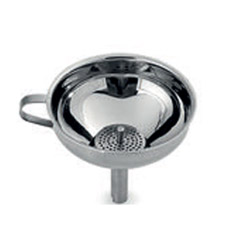 Gurmeaıd Süzgeçli Huni 14 cm