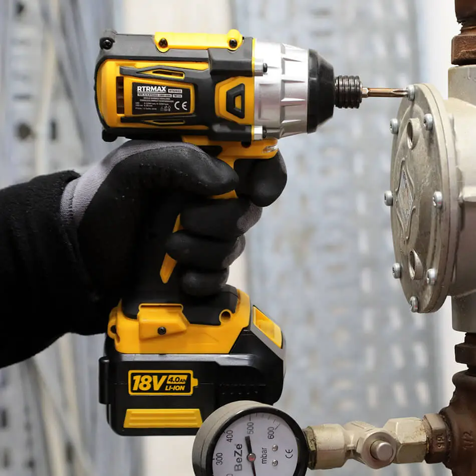 RTX2022B Şarjlı Darbeli Vidalama Kömürsüz Motor