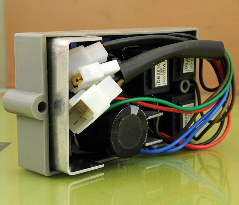Avr Trifaze 450v 470uF PLY95S3-2P