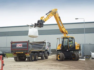 JCB JS175W Lastik Tekerlekli Ekskavatör