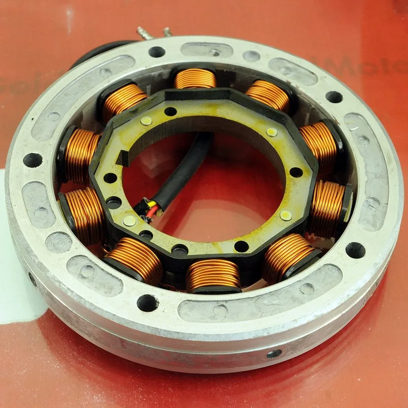 Şarj Alternatörü 3 Kablolu Hatz SM-9427