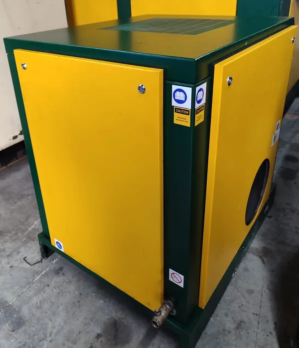 EKOMAK 11 KW 15 HP VİDALI KOMPRESÖR