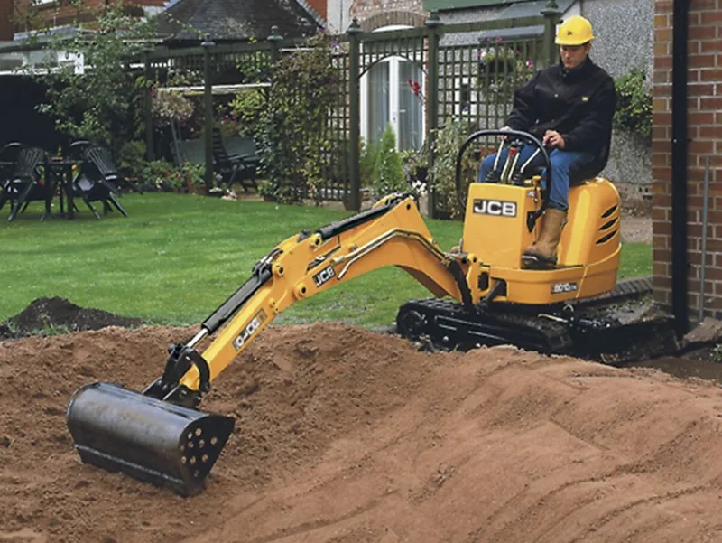 JCB 8010 CTS Mini Ekskavatör