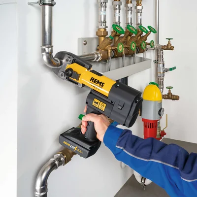 230 V/14,4 V güç beslenme tertibatı Li-Ion akü Li-Ion 14,4 V yerine kablolu işletim için