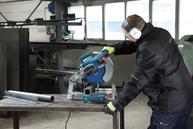 Bosch - Expert Serisi Metal için Daire Testere Bıçağı 210*30 mm 48 Diş