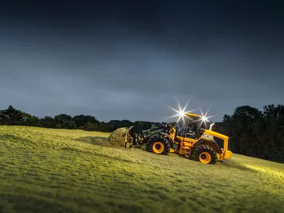 JCB 435S AGRI Lastik Tekerlekli Yükleyici