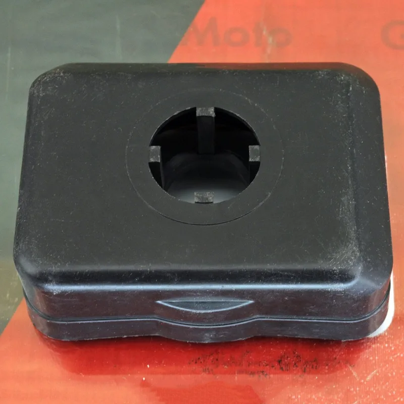 Hava Filtre Üst Kapağı Yağlı Tip İçin 5.5 Hp 6.5 Hp GX160 GX200 160-07004Y