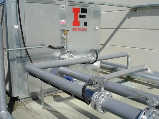 Scroll Kompresörlü Hava Soğutmalı Chiller 80 kW-1440 kW (GR1AC-GR1AV Serisi)