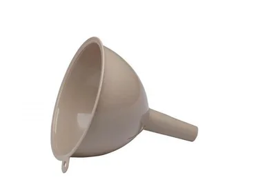 Bora Plastik Saplı Huni No:6 BO428