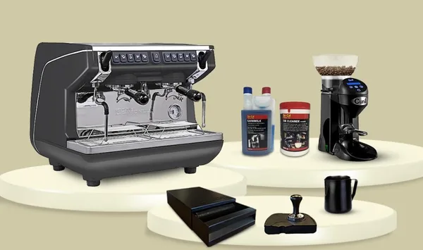 HORECAMARK CAFE SET NSCX Kafe Ekipman Seti Nuova Simonelli Appia Life Compact Espresso Makinesi Otomatik Değirmen Barista Set Temizlik Set