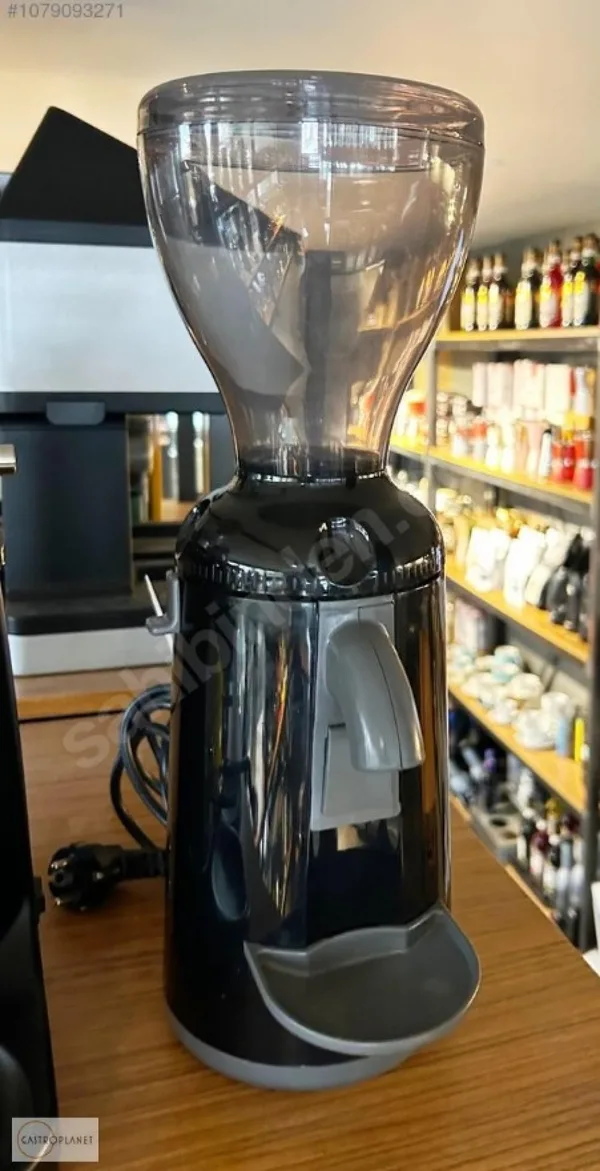NUOVA SIMONELLI GRINTA KAHVE DEĞİRMENİ ON DEMAND