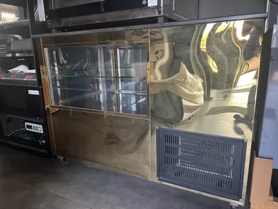 Pasta Teşhir Dolabı Altın Renkli Paslanmaz 1430 x 810 x 1000 mm