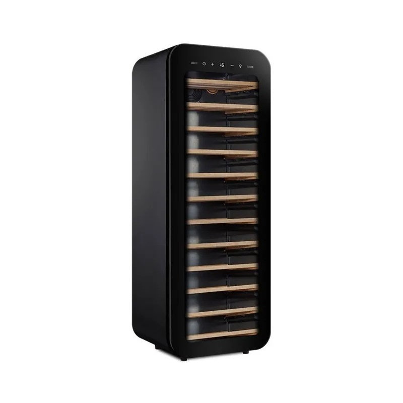 By Kitchen Şarap Dolabı 34 Şişe Kapasiteli Siyah WC.34B