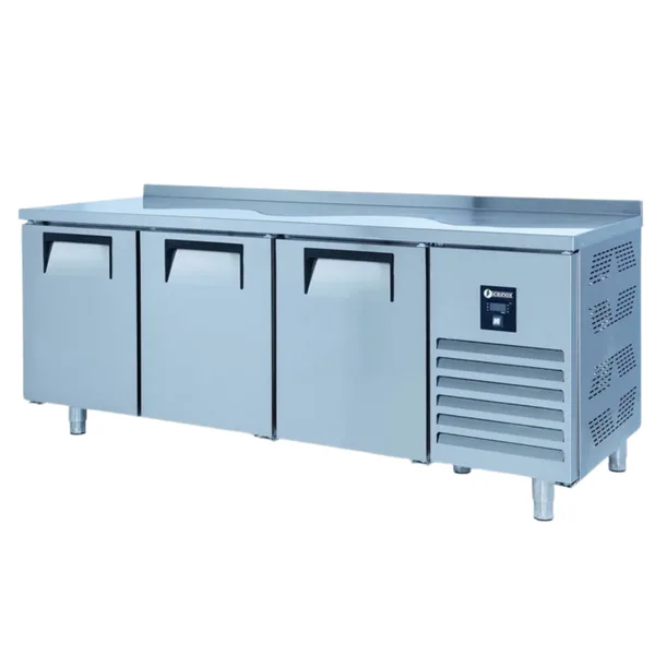 Iceinox Tezgah Tip Pastane Buzdolabı 3 Kapılı 200x81x85 cm CTS-T 600 CR
