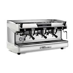 Nuova Simonelli Aurelia II T3 Yarı Otomatik Espresso Kahve Makinesi, 3 Gruplu