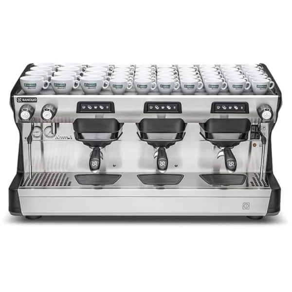 Rancilio Classe 5 Usb, 3 Gruplu Espresso Makinesi