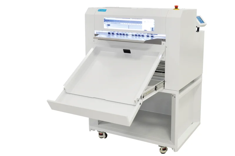 Saga-asc-530a01 Etiket Ve Kutu Kesim Makinesi