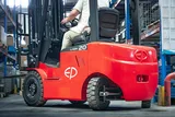 Vi İstif EFL201 3 Tekerlekli Forklift - Görsel 5
