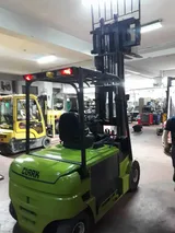 Komatsu FB18M Akülü Forklift - Görsel 2