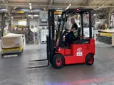 Vi İstif CPD15/20/30/35L1(S) Depo Forklifti - Görsel 3