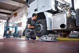 Bosch Professional GDS 18V-1000 (Solo) Akülü Darbeli Somun Sıkma Makinesi - Görsel 8