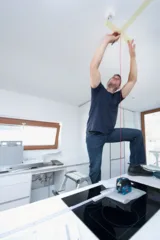 Bosch GCL 25 Professional Nokta Lazeri - Görsel 2