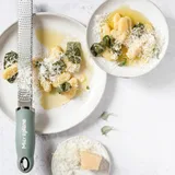 Microplane Premium Classic Zester, Okaliptüs Yeşili - Görsel 3