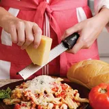 Microplane Premium Classic Zester, Siyah - Görsel 3