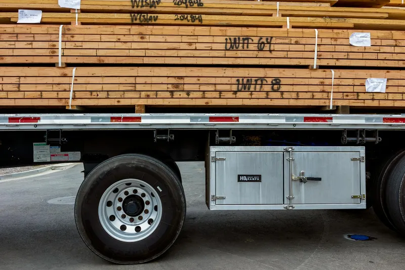 flatbed trailer cargo