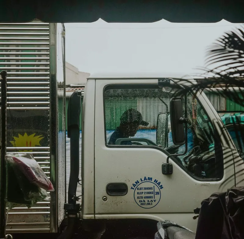 truck driver delivery