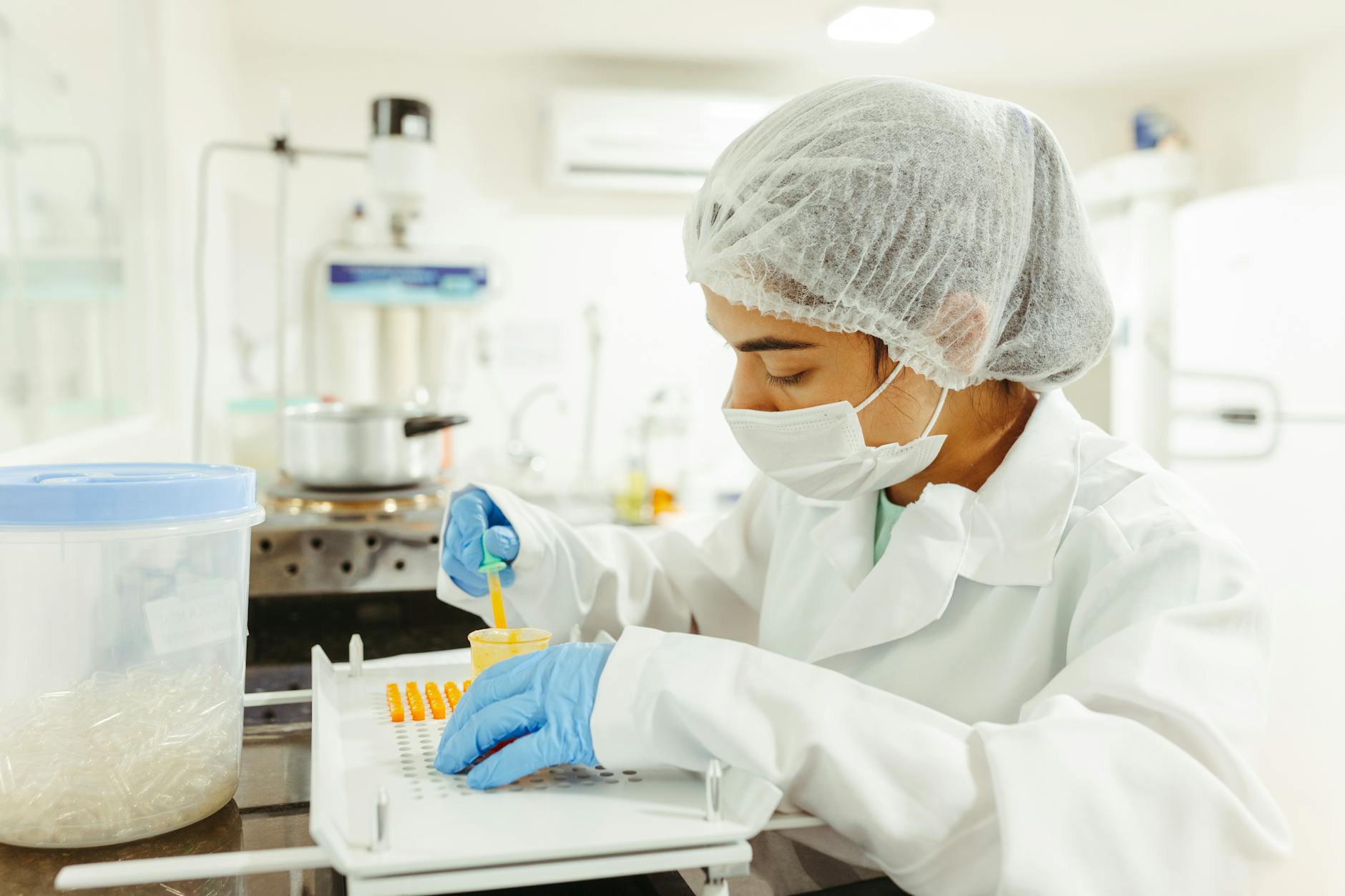 Klasik HACCP'ten ML-Tabanlı Proaktif Gıda Güvenliğine: SQF v9, BRCGS Issue 9, FSSC 22000 v6 ve IFS Food v8'in 2026 Eşiği