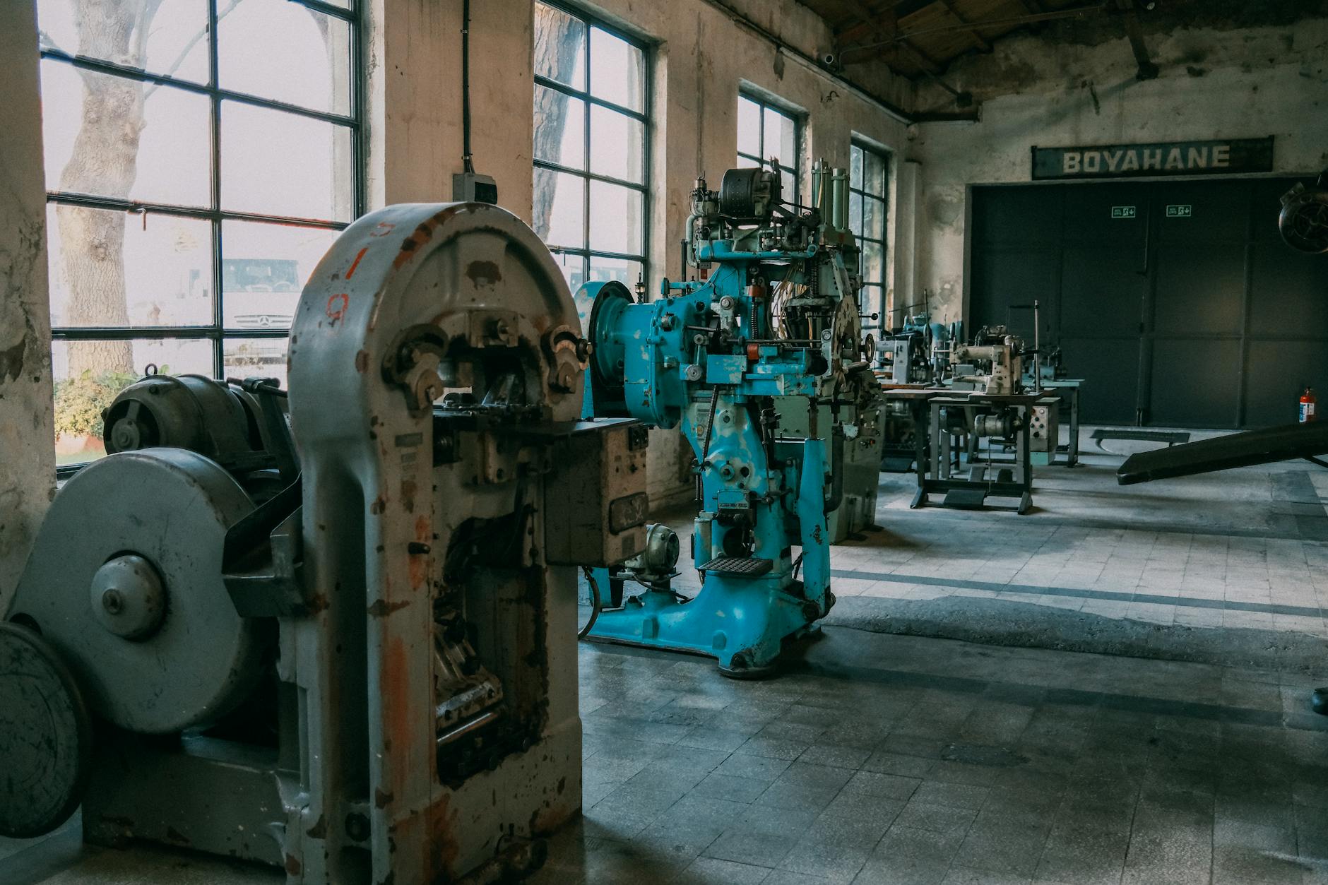 İkinci El Matbaa Makinesi Yatırımı 2026: Heidelberg Speedmaster CD 102, Komori L432 ve manroland 705 Değerleme Kriterleri