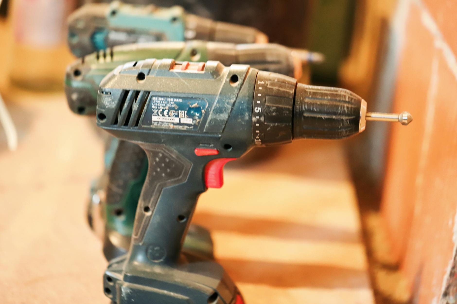 Akülü Bahçe Ekipmanına Geçiş: STIHL AS, AL 5.2 Hızlı Şarj ve Çapraz Uyumlu Pil Ekosistemleri (Bosch, Makita, EGO Power+, EcoFlow Blade)