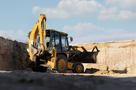 Beko Loder (Kazıcı Yükleyici) Nedir? Özellikleri, Kullanım Alanları ve Seçim Rehberi