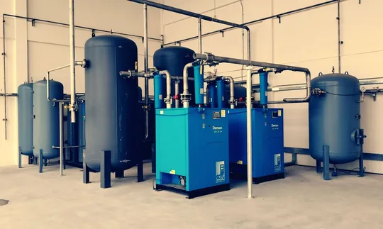 Fabrikanın Görünmez Enerji Faturası: WIN EURASIA 2026 Comvac Salonu Işığında Basınçlı Hava Verimliliği ve Kompresör Kararı