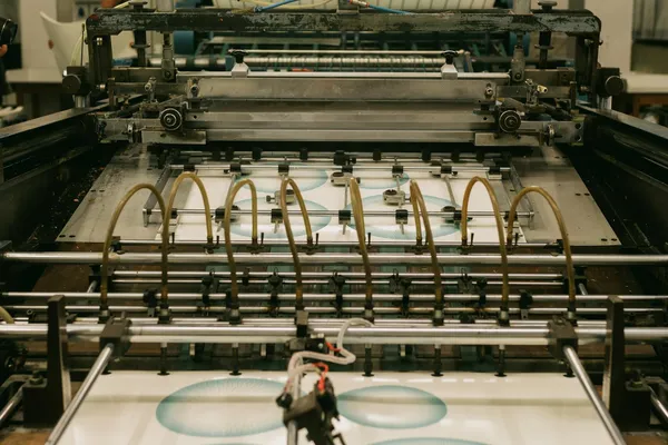 Türkiye Matbaa ve Baskı Makineleri 2026 Rehberi: PPWR, Drupa Sonrası Lansmanlar ve Hibrit Üretime Geçiş İçin Yatırım Pusulası