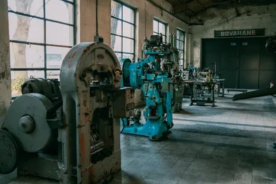 İkinci El Matbaa Makinesi Yatırımı 2026: Heidelberg Speedmaster CD 102, Komori L432 ve manroland 705 Değerleme Kriterleri