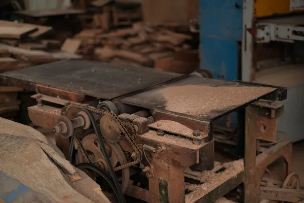 İkinci El Ahşap İşleme Makinesi Alımı: 25 Maddelik Kontrol Listesi