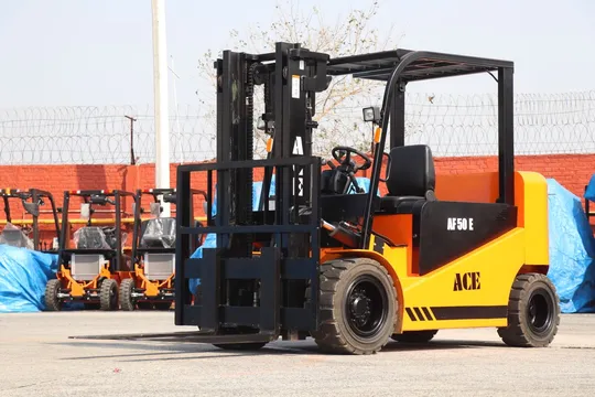 Soğuk Depoda Forkliftin Yeni Gücü: Jungheinrich'in Sodyum-İyon Saha Denemeleri Ne Anlama Geliyor?